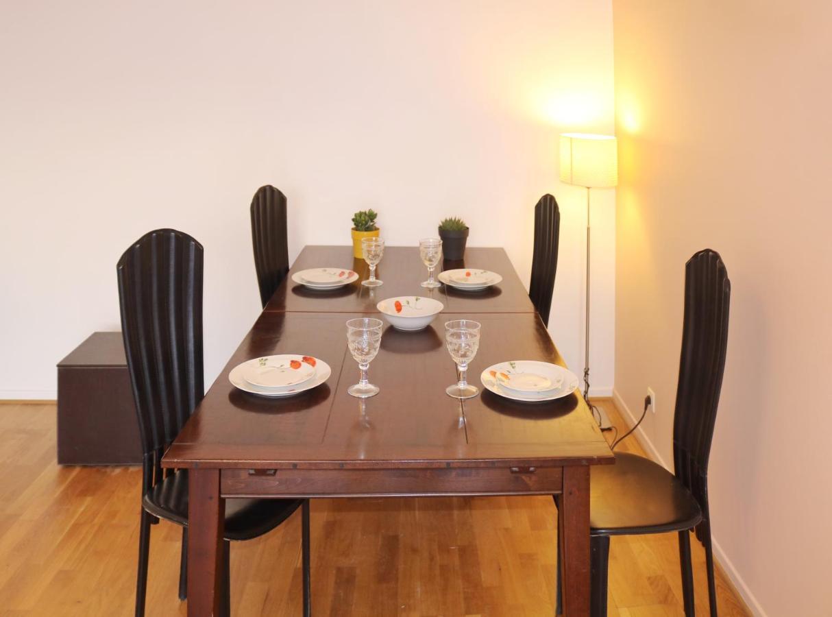 Spacieux Et Calme, Style Parisien, Toutes Commodites, Ideal Pour Un Sejour Authentique Сен-Дени Экстерьер фото